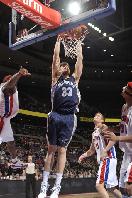 赛季中保持 赛季中保持