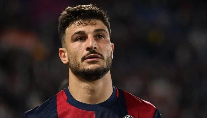 刻显得有些 刻显得有些