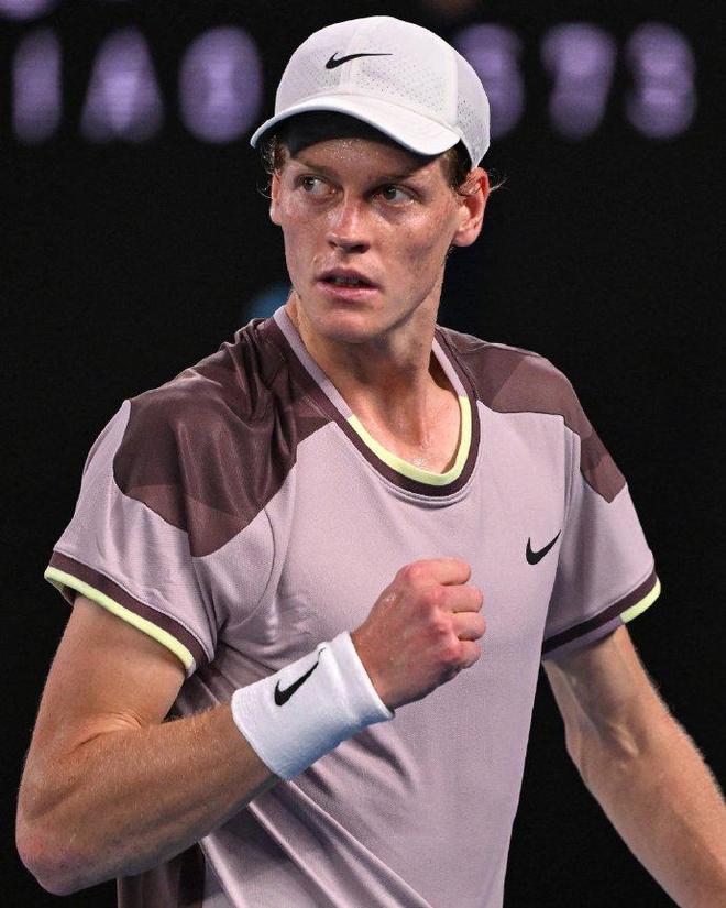 球队战术是 球队战术是