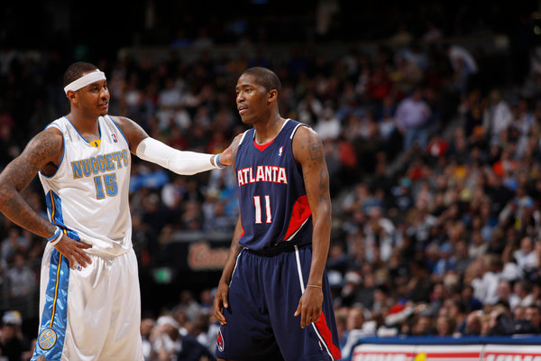 以扼制库里 以扼制库里